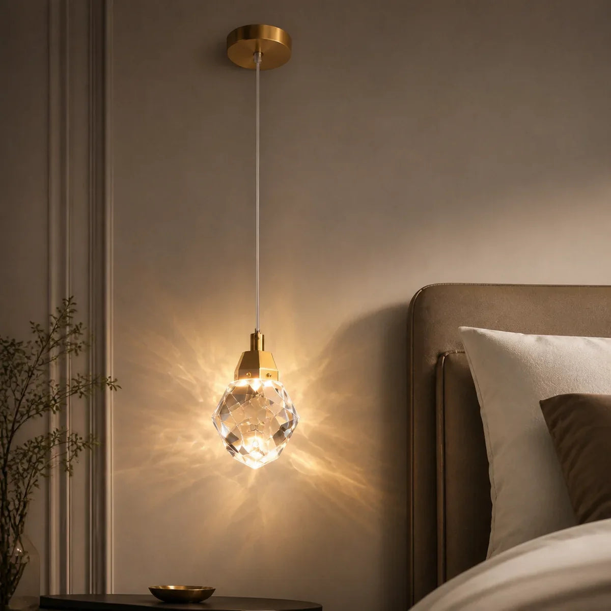 Luminara | Elegant Crystal Wall Light Fixture with Gold Finish