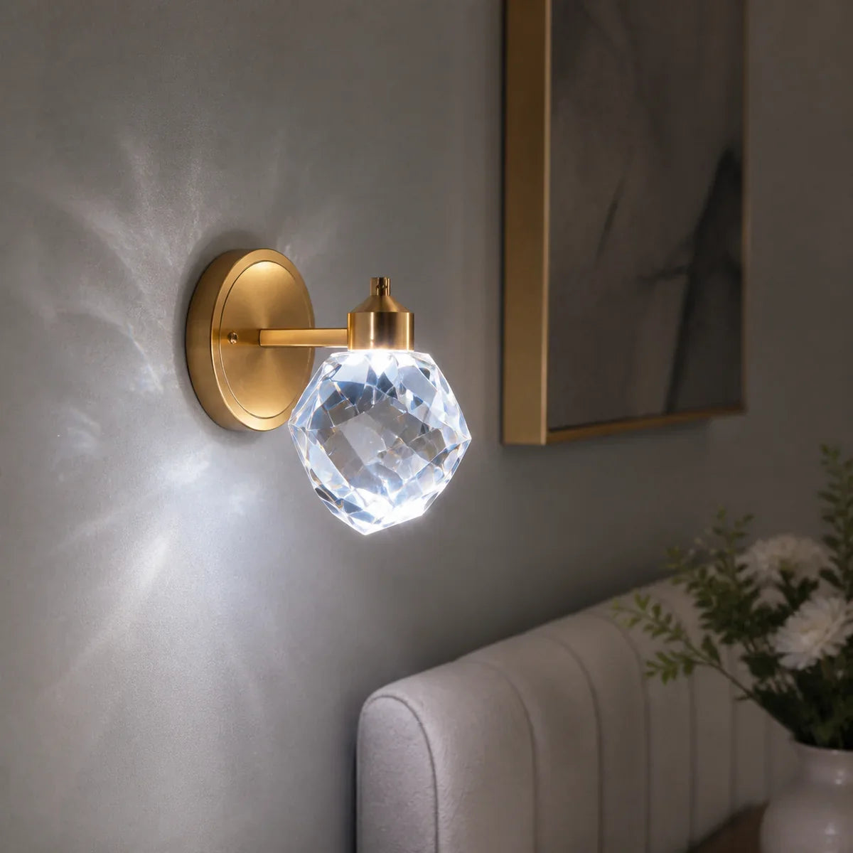 Luminara crystal Sconce in Cool White